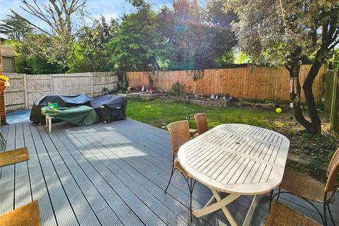 32 Rutherford Close, Sutton, SM2 5DR