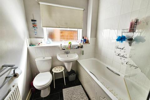 32 Rutherford Close, Sutton, SM2 5DR