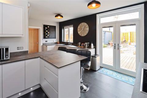 12 Melbourne Crescent, Whitley Bay, NE25 8TG