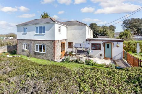 4 bedroom semi-detached house for sale, Upton Cottages, Ryde PO33