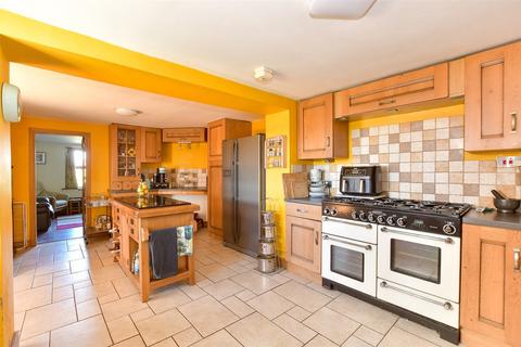 4 bedroom semi-detached house for sale, Upton Cottages, Ryde PO33