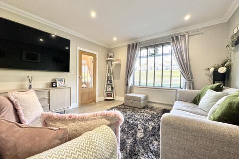 43 Bronhaul, Aberdare, CF44 0DP