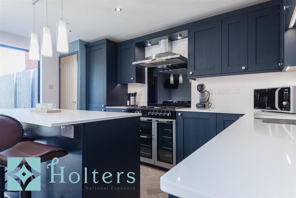 115 Etnam Street, Leominster-14.jpg