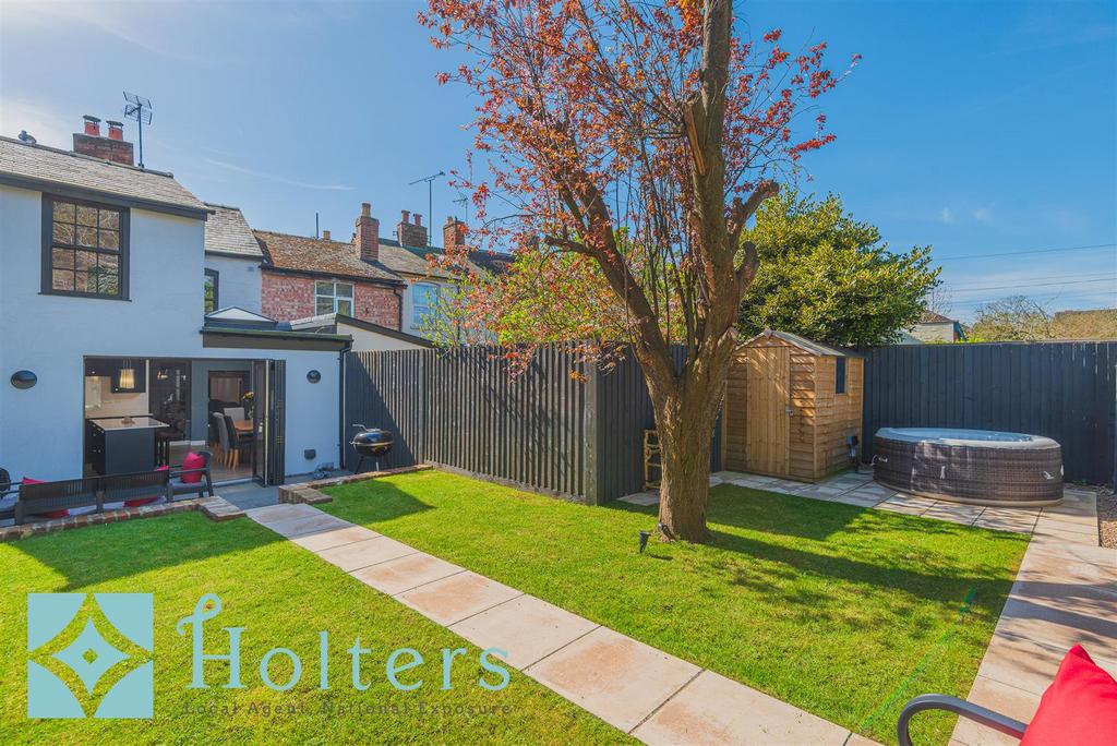 115 Etnam Street, Leominster-01.jpg