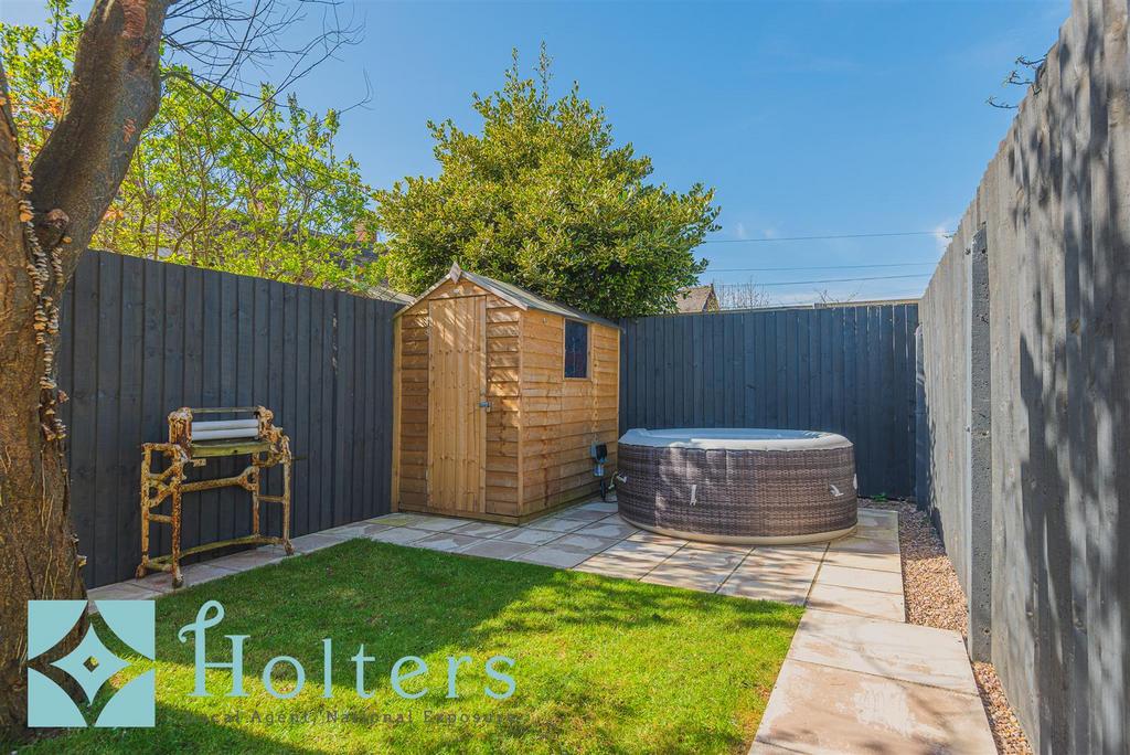 115 Etnam Street, Leominster-02.jpg