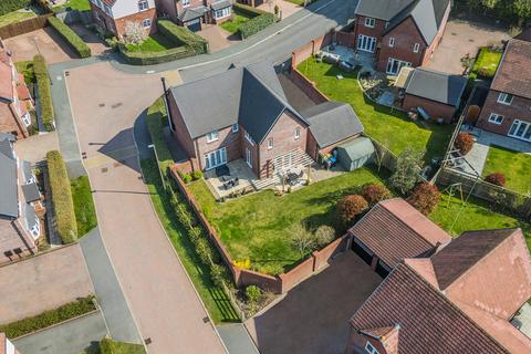 7 Mereheath Close, Davenham, Northwich, CW9 8SP