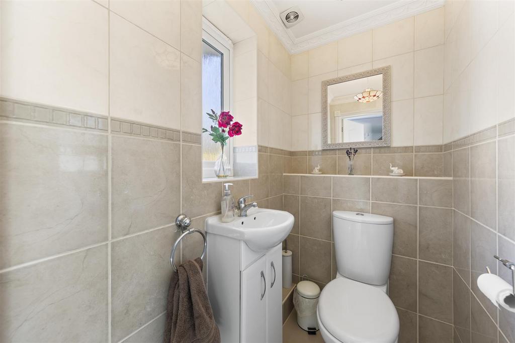 95 Bradwell Rd Web37.jpg