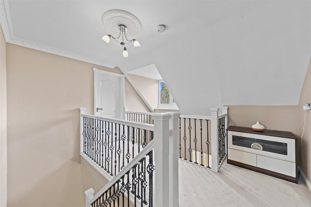 95 Bradwell Rd Web41.jpg