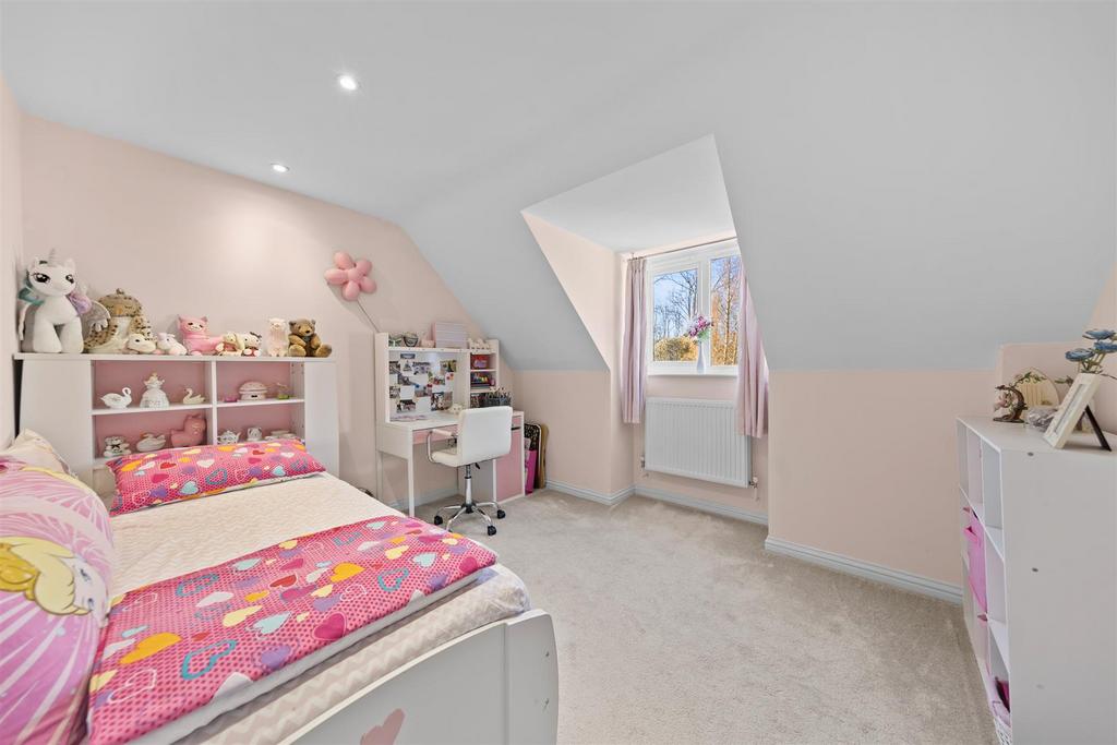 95 Bradwell Rd Web49.jpg