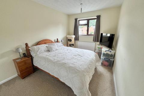 62 Belton Grove, Grantham, NG31 9HH
