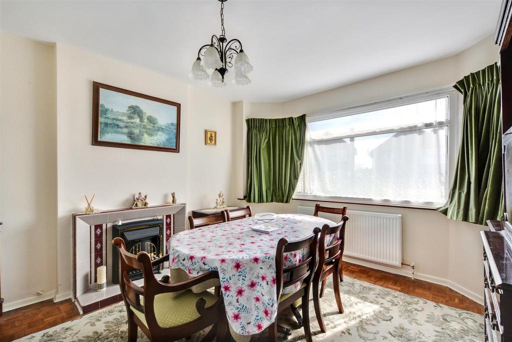 Dining Room 1.jpeg