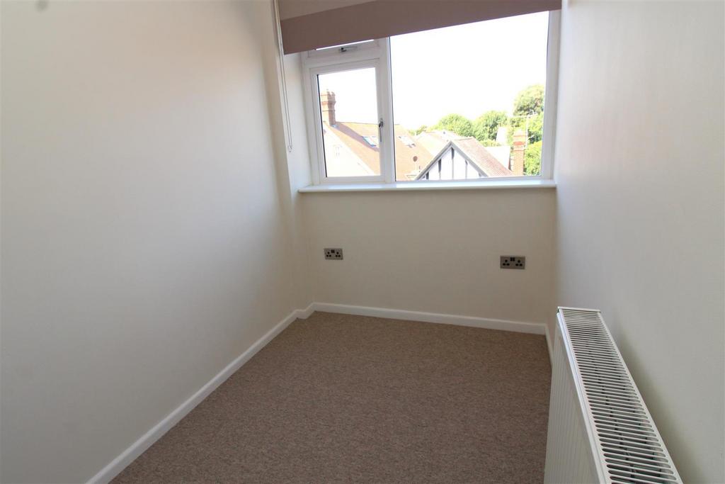 Bedroom 3.JPG