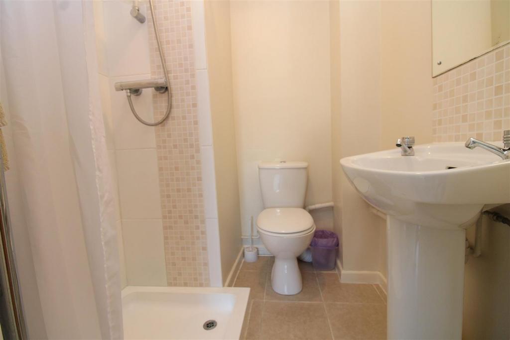Shower Room.JPG