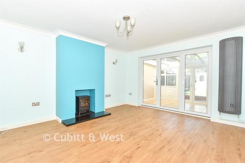 4 bedroom semi-detached bungalow for sale, Haslar Crescent, Waterlooville, Hampshire