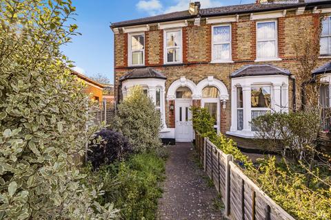48 Barmeston Road, London, SE6 3BH