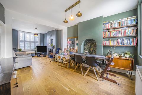 48 Barmeston Road, London, SE6 3BH
