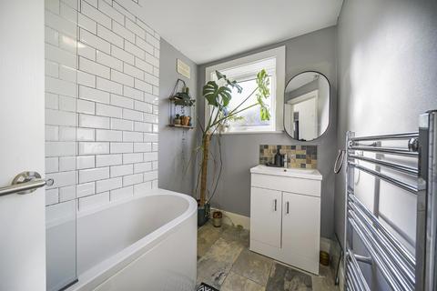 48 Barmeston Road, London, SE6 3BH