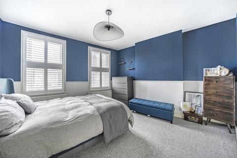 48 Barmeston Road, London, SE6 3BH