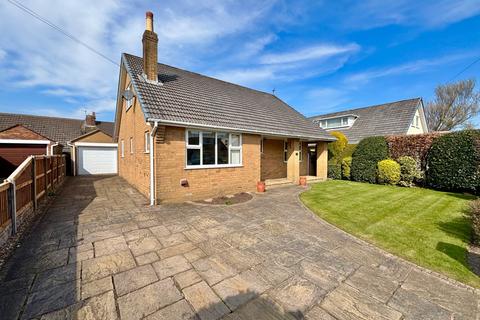 3 bedroom bungalow for sale, Mayfair Drive, Thornton FY5