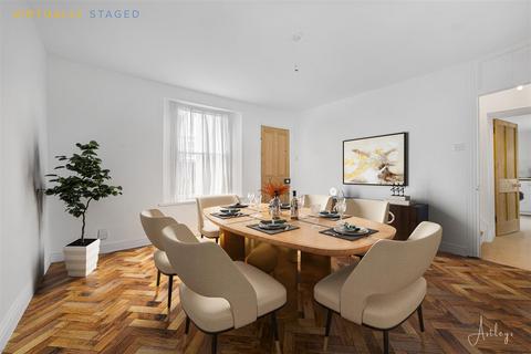 3 bedroom detached house for sale, Eaton Crescent, Swansea