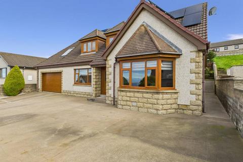 10 Castlehill Drive, Gardenstown, Banff, AB45 3YG