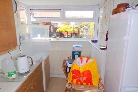 15 Barrow Road, Bournemouth, BH8 0HU
