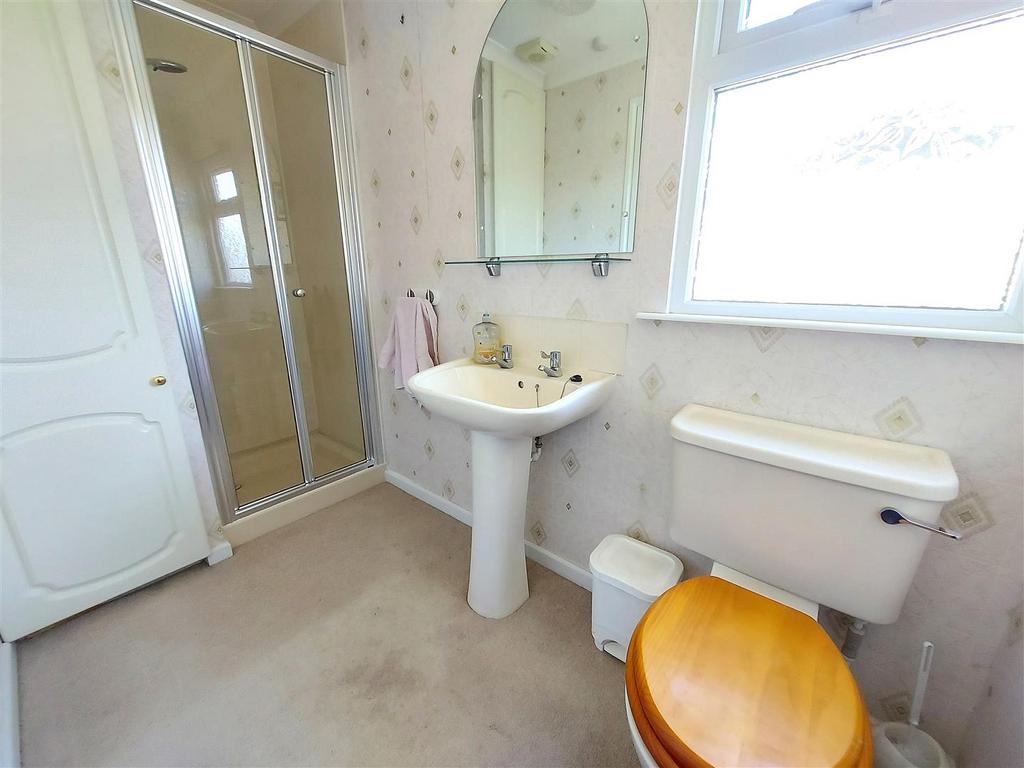 Ensuite Shower Room