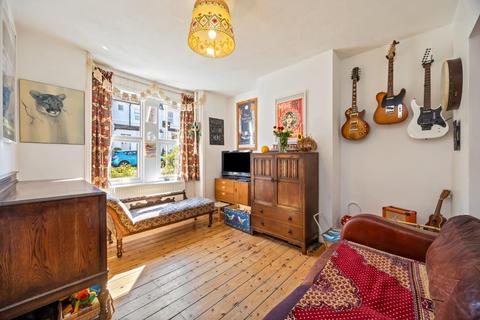 2 bedroom house for sale, Redvers Road, Brighton