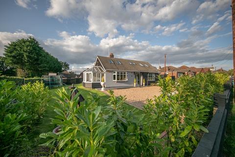 6 bedroom detached house for sale, Wivenhoe Road, Alresford, Colchester, CO7