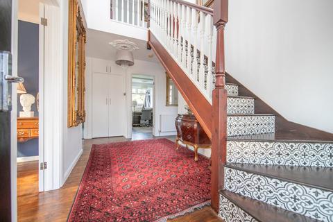 6 bedroom detached house for sale, Wivenhoe Road, Alresford, Colchester, CO7