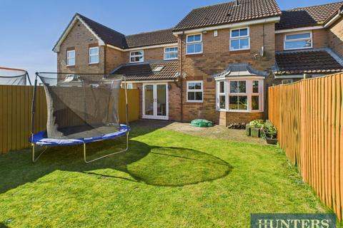 3 bedroom terraced house for sale, Huzzard Close, Walkington, Beverley
