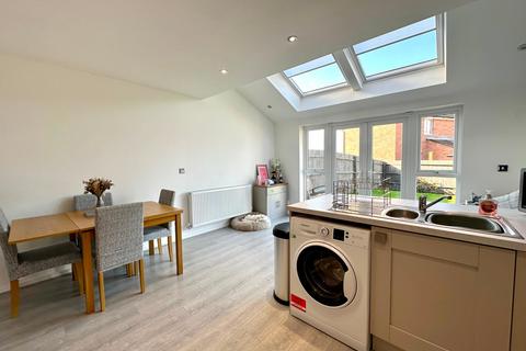 11 Bagwall Crescent, Wednesbury, WS10 8WA