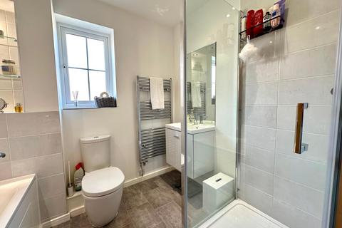 11 Bagwall Crescent, Wednesbury, WS10 8WA