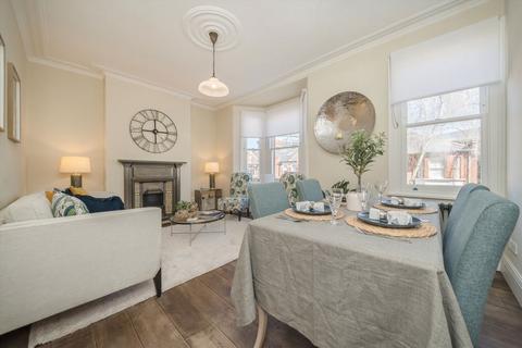 69 Silver Crescent, London, W4 5SF