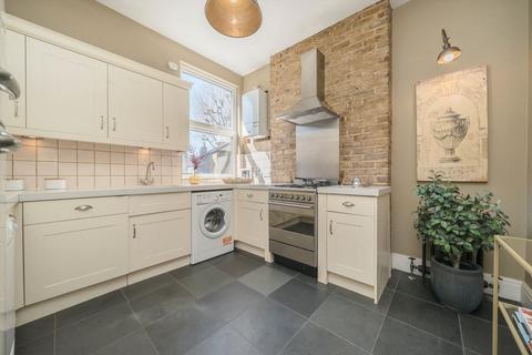 69 Silver Crescent, London, W4 5SF