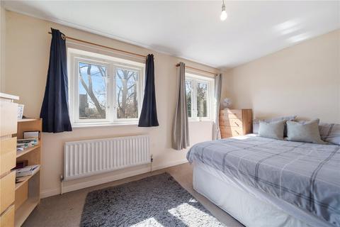 111 Buxhall Crescent, London, E9 5JZ