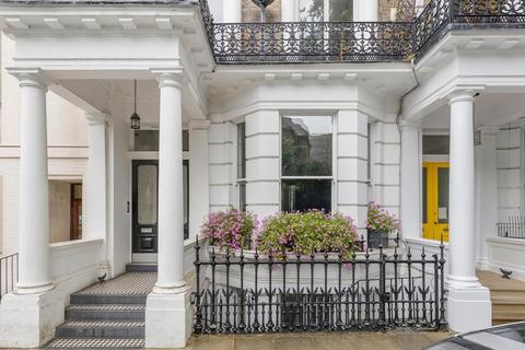 Courtfield Gardens, London, SW5