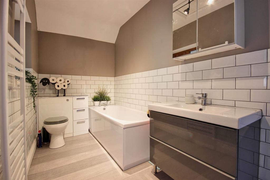 En suite bathroom/w.c.