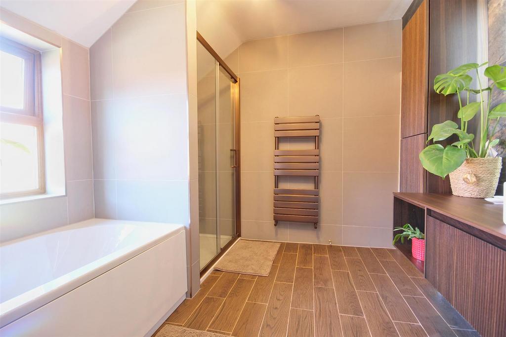 Bathroom/w.c.