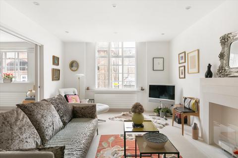 2 bedroom flat for sale, Clareville Grove, South Kensington SW7.