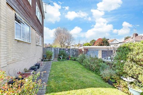 2 bedroom maisonette for sale, Masons Rise, Broadstairs, Kent
