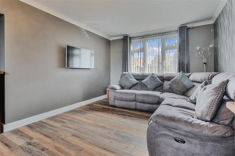 40 Bramham Grove, York, YO26 5BJ