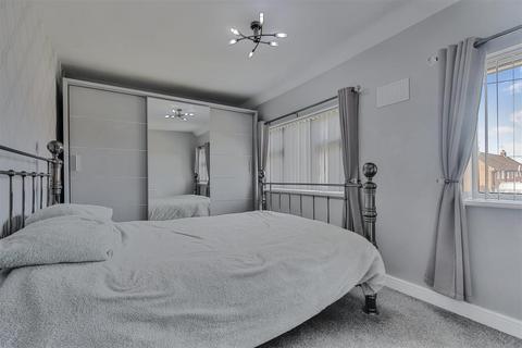 40 Bramham Grove, York, YO26 5BJ