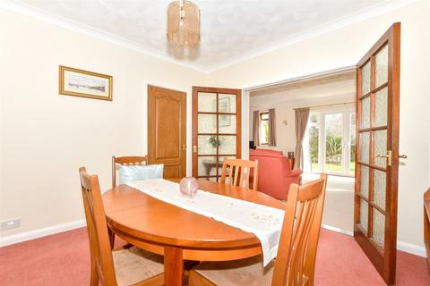 2 bedroom detached bungalow for sale, The Drive, Emsworth PO10
