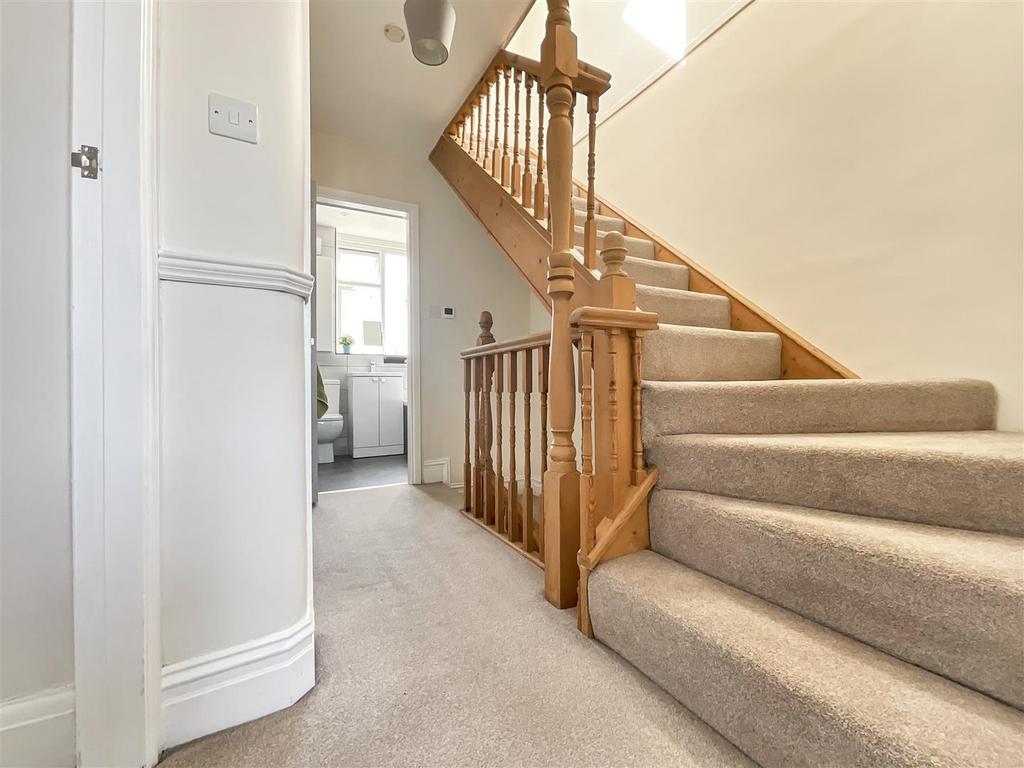 1st Floor Landing