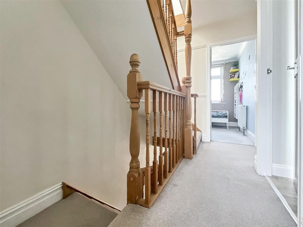 1st Floor Landing