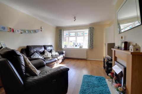 2 bedroom detached bungalow for sale, Stanley Court, Alsager