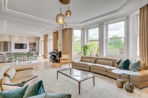 Trebovir Road, London SW5
