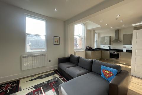 3 bedroom flat for sale, Wheeler Gate House, Nottingham, NG1