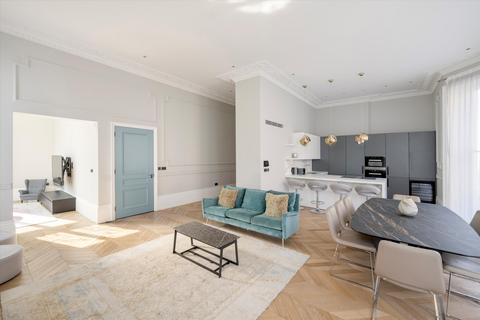3 bedroom apartment for sale, Gloucester Road, South Kensington SW7